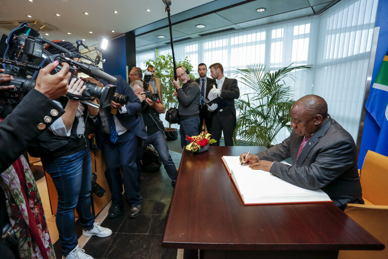 Снимка 9: Visit of Cyril RAMAPHOSA, President of the Republic of South Africa. Bilateral meeting