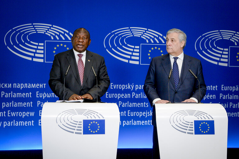 Fotagrafa 7: Press point by EP President Antonio TAJANI and President of South-African Cyril RAMAPHOSA