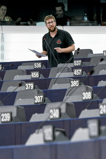 Photo 9: EP Plenary session - The human rights situation in Bangladesh