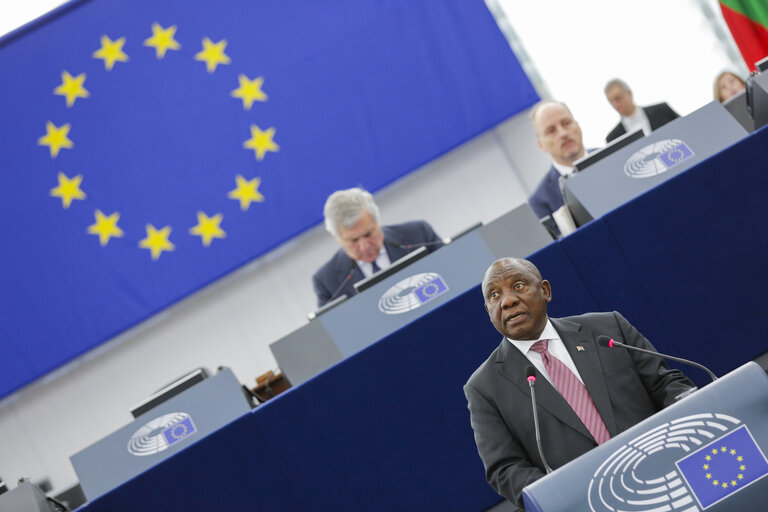 Fotogrāfija 9: Visit of Cyril RAMAPHOSA, President of the Republic of South Africa. Formal sitting