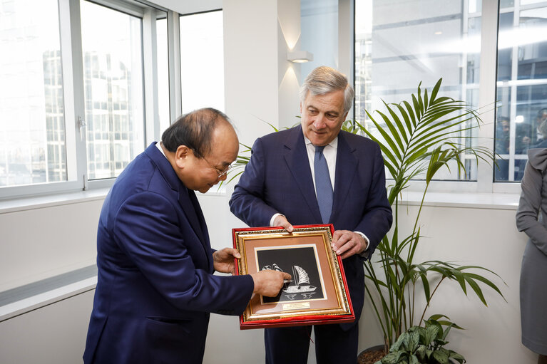 Antonio TAJANI - EP President meets with NGUYEN Xuan Phuc - Prime Minister of Vietnam. Meeting