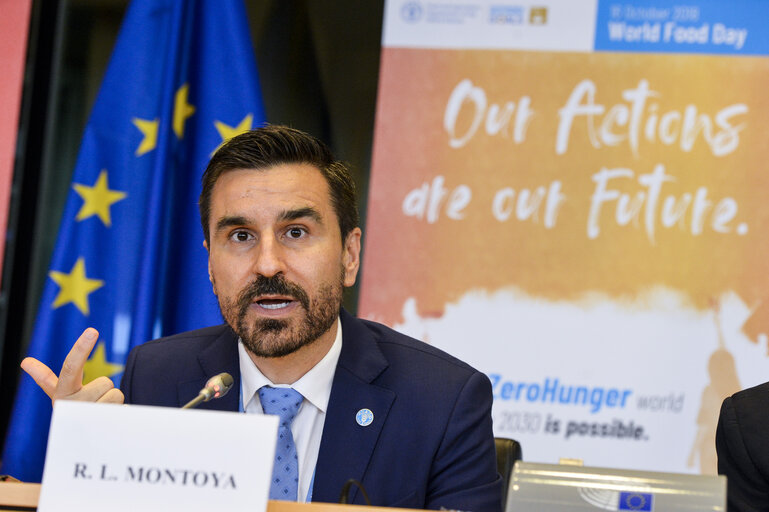 Foto 23: Our actions are our future. A #ZeroHunger world by 2030 is possible