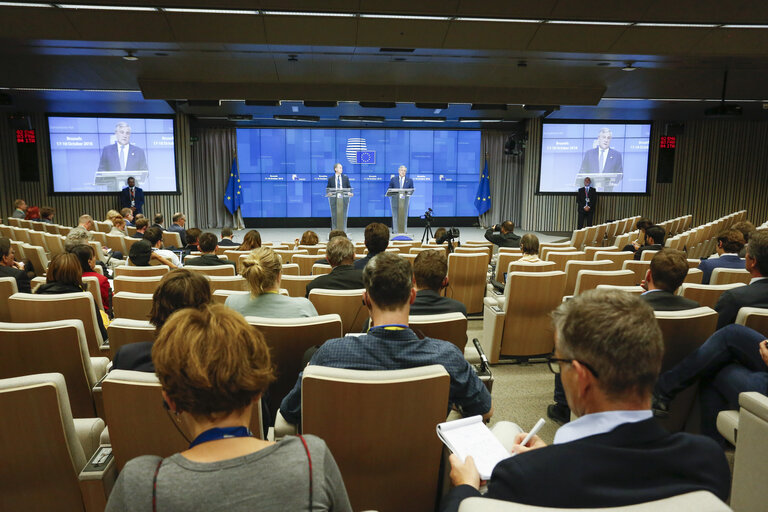 Fotografija 20: European Council 18 October 2018 - Press Conference by Antonio TAJANI, EP President