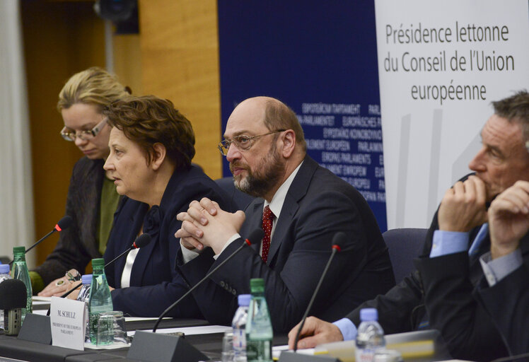 Fotografija 8: Press conference on the Latvian Presidency