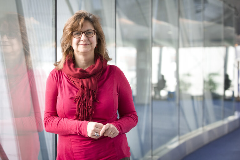 Foto 16: MEP Paloma LOPEZ BERMEJO at the European Parliament in Brussels