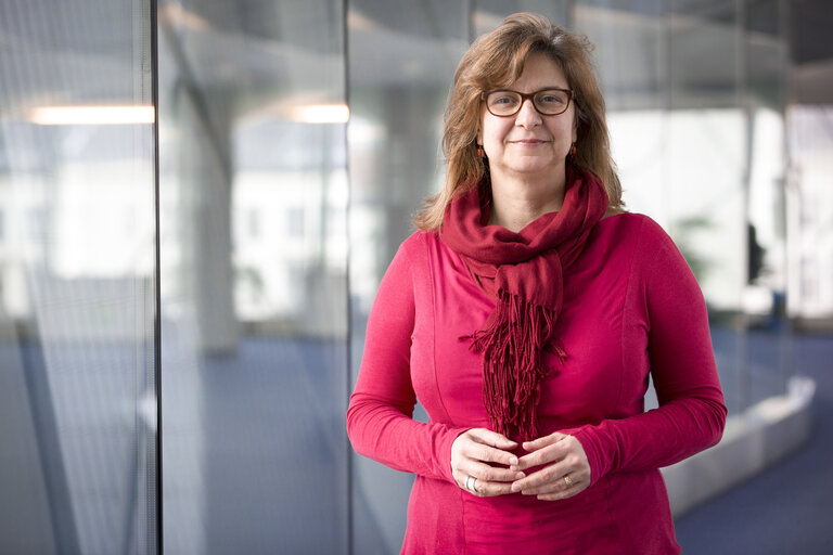 Foto 17: MEP Paloma LOPEZ BERMEJO at the European Parliament in Brussels