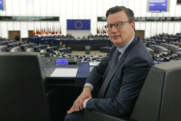 Photo 17 : Edouard FERRAND in Plenary  session week 03 2015 in Strasbourg