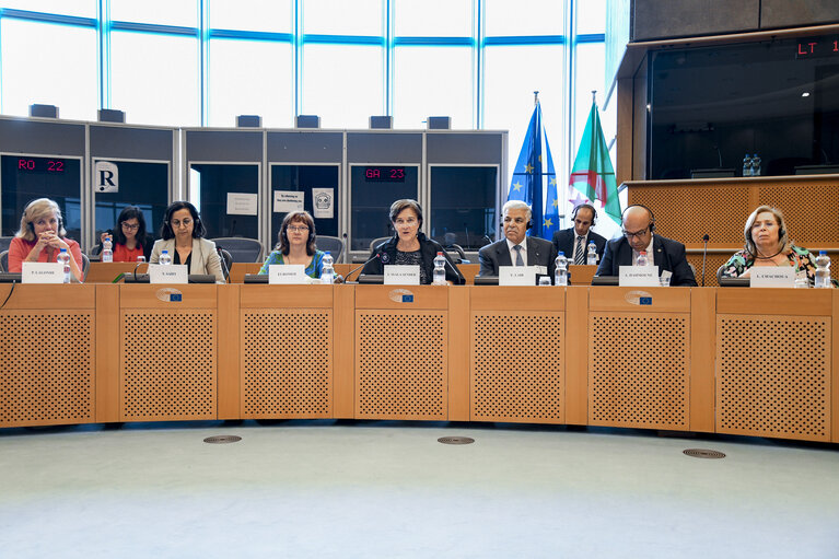 Fotogrāfija 21: Constituent meeting of the EU-Algeria Joint Parliamentary Committee