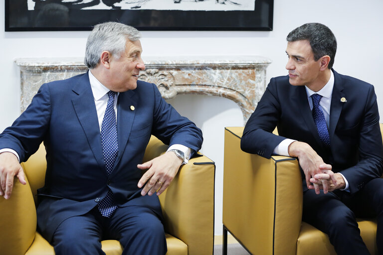 Foto 7: European Council - Antonio TAJANI - EP President meets with Pedro SANCHEZ - Spanish Prime Minister