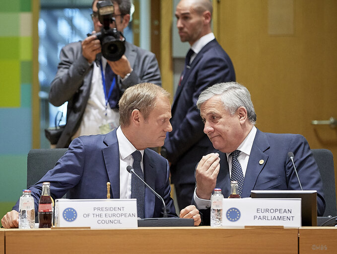 Fotografie 1: European Council  Antonio TAJANI - EP President to assembled heads of state or government