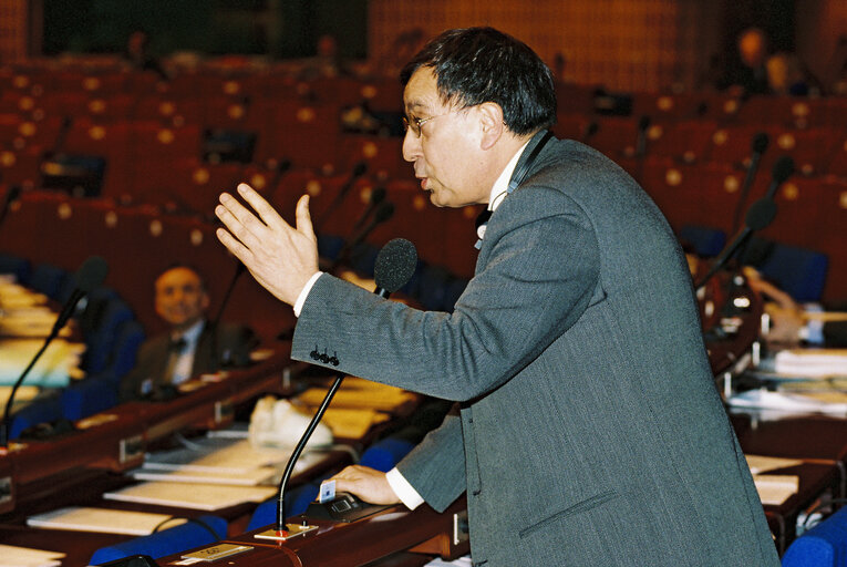 Zdjęcie 2: Jean-Claude MARTINEZ in plenary session at the EP in Strasbourg.