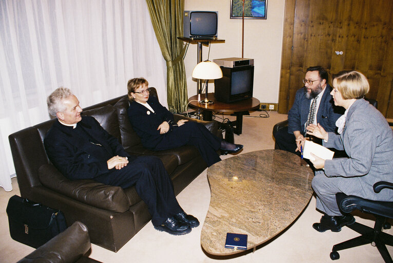 Fotó 5: Bishop KOMARICA and Doris PACK (EPP/CDU), Chairman of the EP Delegation for South East Europe meet Jose Maria GIL ROBLES GIL DELGADO EP President.