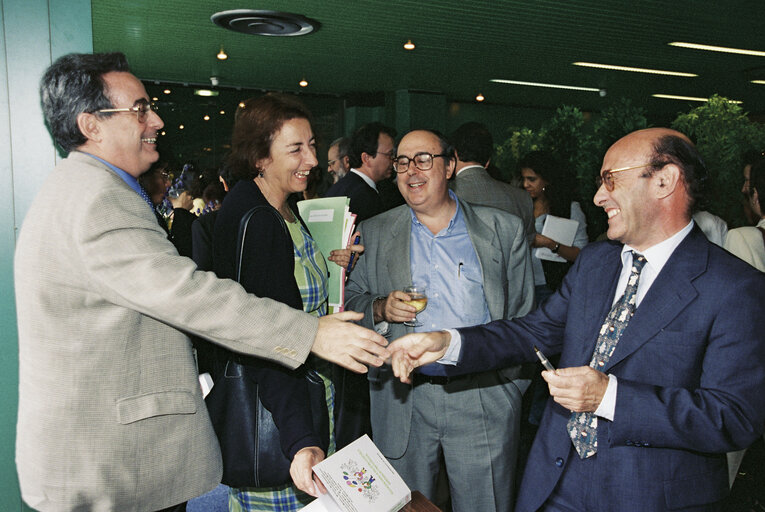 Presentation of a Spanish study on the education over health for children at school