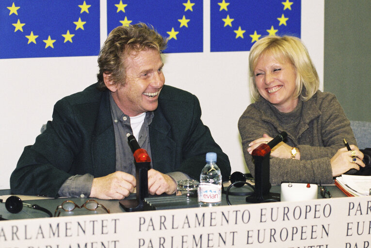 Fotografia 11: Press Conference with Daniel COHN BENDIT and Anne ANDRE-LEONARD at the EP in Strasbourg