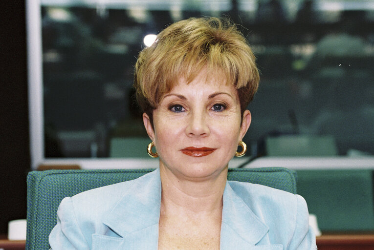 Fotó 3: The MEP Mar??a SORNOSA MARTINEZ during a meeting in Strasbourg in July 1996.