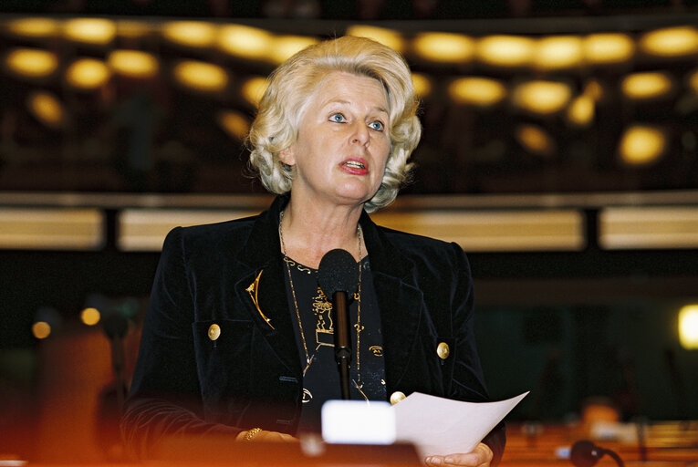 Suriet 3: Karla M.H. PEIJS in plenary session at the EP in Strasbourg.