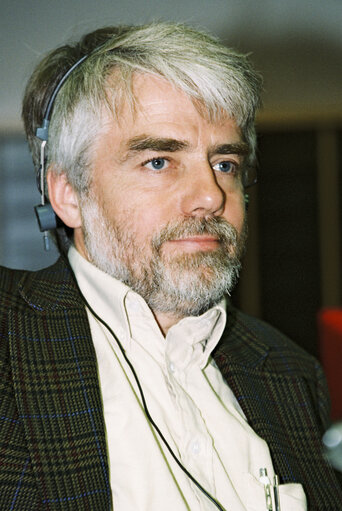 Photo 3 : The MEP Per GAHRTON during a meeting in Brussels in July 1996.