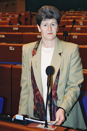 Fotó 1: The MEP Agnes SCHIERHUBER in Strasbourg in April 1996.