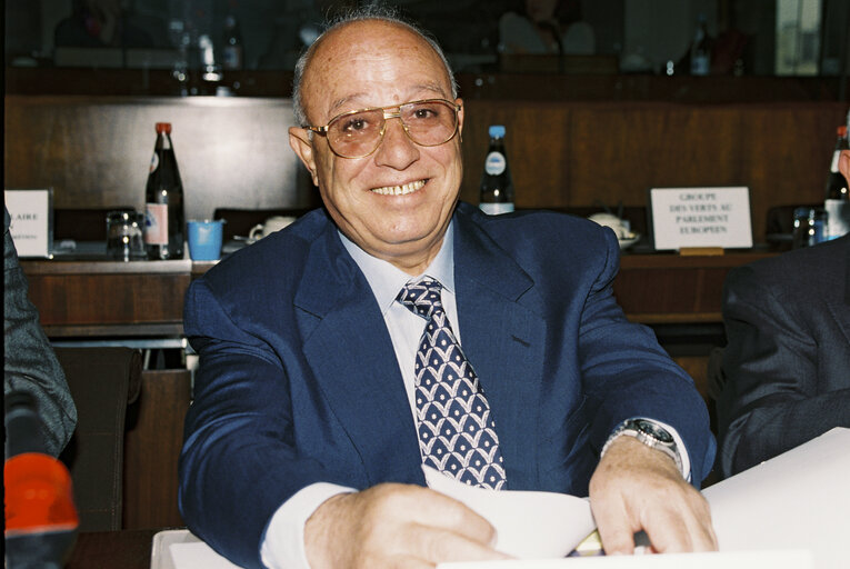 Meeting with a delegation from the Palestinian Legislative Coubncil on September 29, 1996.