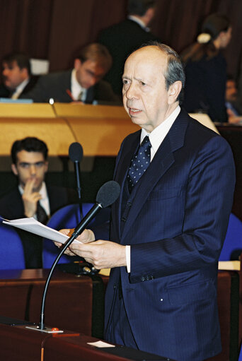 Lamberto DINI, Italian Prime Minister during a session in Strasbourg in April 1996.