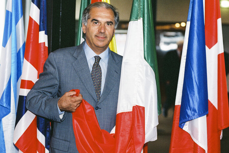 Photo 12: Portrait of MEP Giacomo SANTINI in Strasbourg