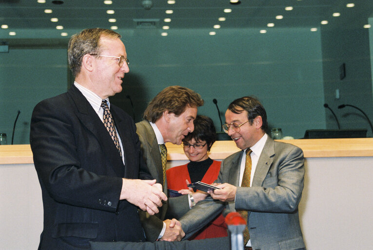 Fotografie 15: EPP party event in Brussels in May 1996