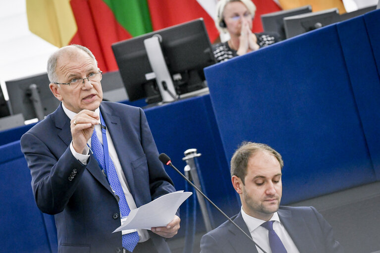 Foto 6: EP Plenary session- A European One Health Action Plan against Antimicrobial Resistance