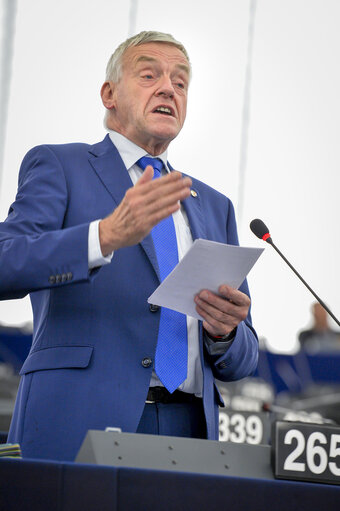 Photo 25: Plenary session - Joint debate - Mobility package