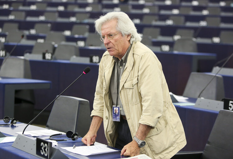 Fotografija 1: Plenary session - The migration crisis and humanitarian situation in Venezuela and at its borders