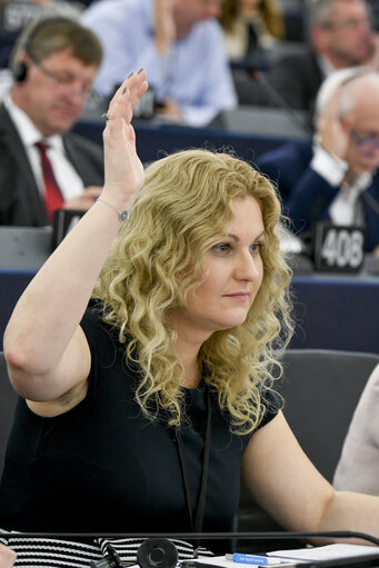 Foto 2: Nadja HIRSCH in the EP in Strasbourg