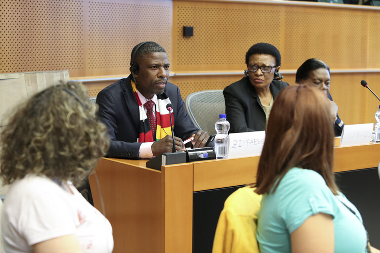 Photo 4 : 35th session of the ACP-EU Joint Parliamentary Assembly. ECON Committee