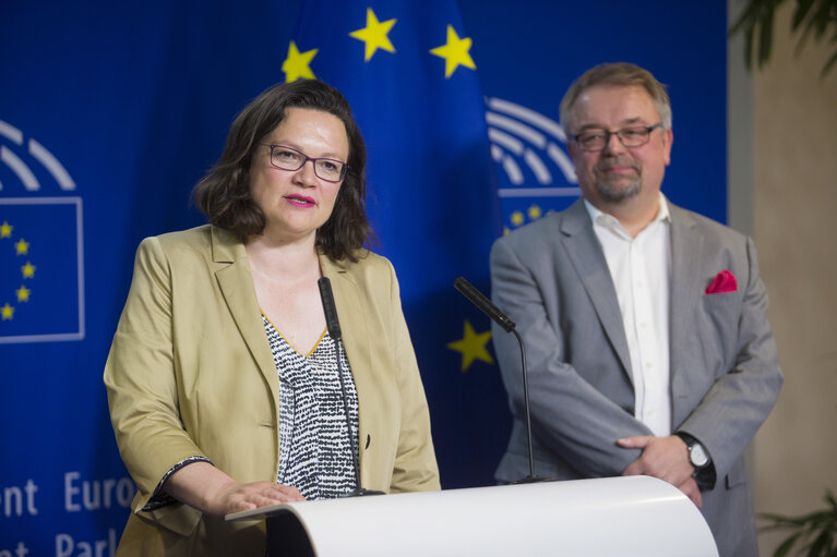 Fotografie 4: Press Point with German MEPs