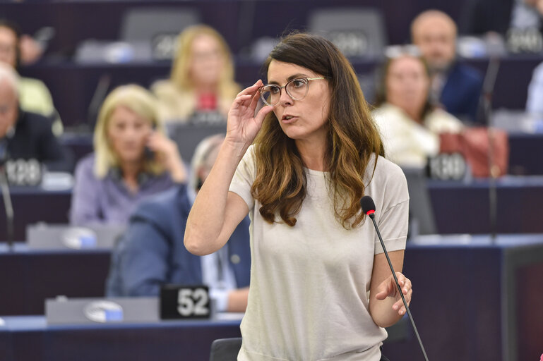 Foto 5: EP Plenary session - Resumption of session and order of business