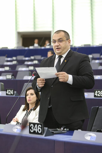 Photo 26 : EP Plenary session - One minute speech