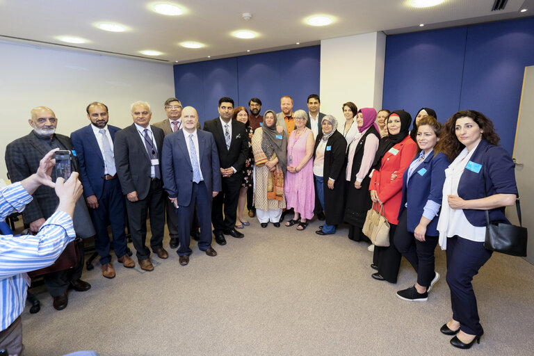 Wajid KHAN MEP meets with Mrs Shameem SHAWL, Chair Person of the Kashmir Women Forum and a representative of the International Muslim Women Union at UN Human Rights Council, on Human rights abuses in Jammu-Kashmir.