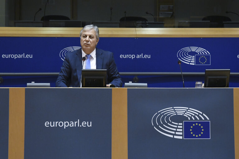 Photo 5 : Lefteris CHRISTOFOROU in the EP in Brussels