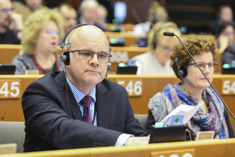 Φωτογραφία 2: Aleksander GABELIC MEP in plenary session in Brussels