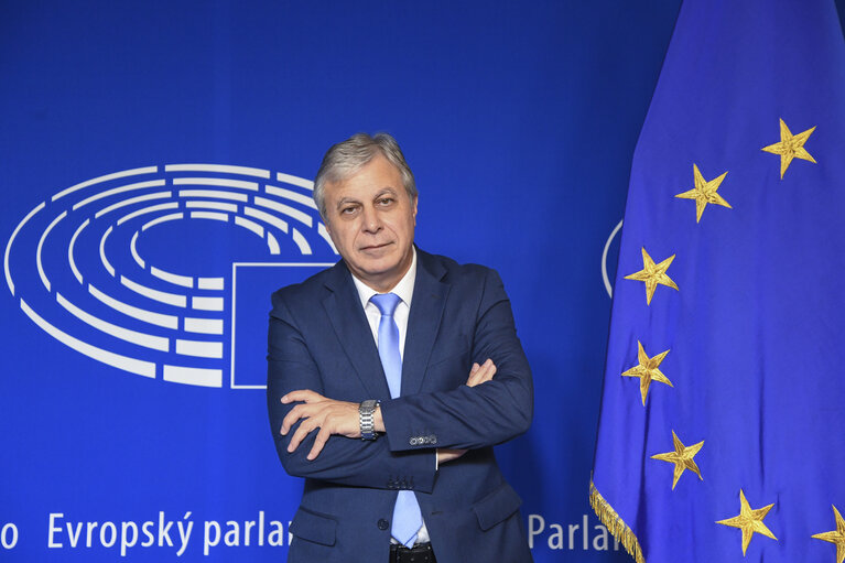 Photo 4 : Lefteris CHRISTOFOROU in the EP in Brussels