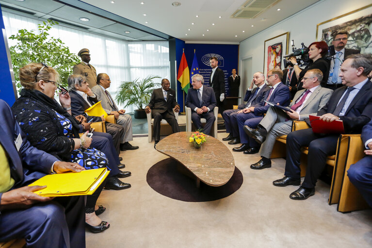 Fotografi 3: Official visit of the President of Guinea.Bilateral meeting