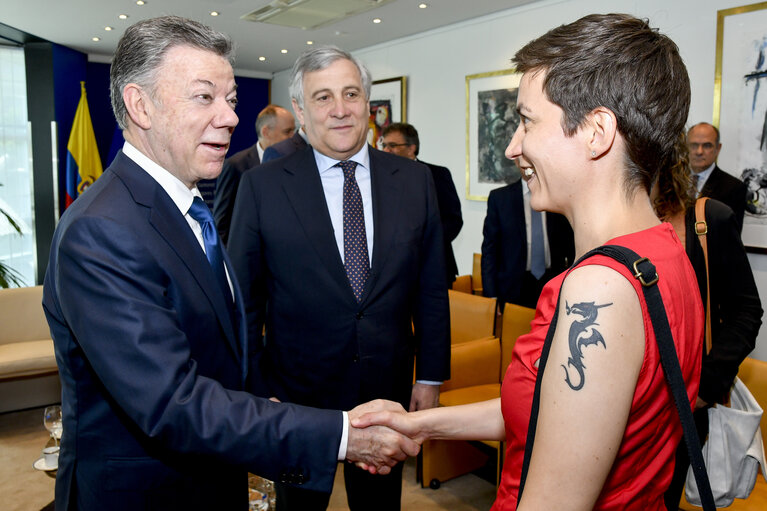 Photo 6 : Official visit of the President of Colombia to the European Parliament in Strasbourg - Meeting with the Political Group chairs