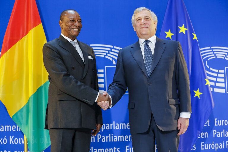 Fotografie 1: Official visit of the President of Guinea.Official welcome