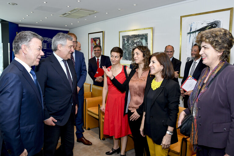 Снимка 8: Official visit of the President of Colombia to the European Parliament in Strasbourg - Meeting with the Political Group chairs