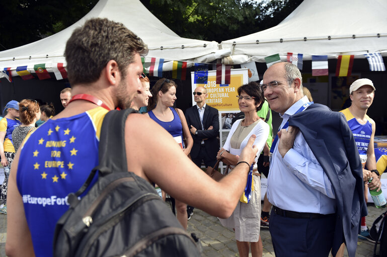 Fotografi 26: 20 km of Brussels running race start