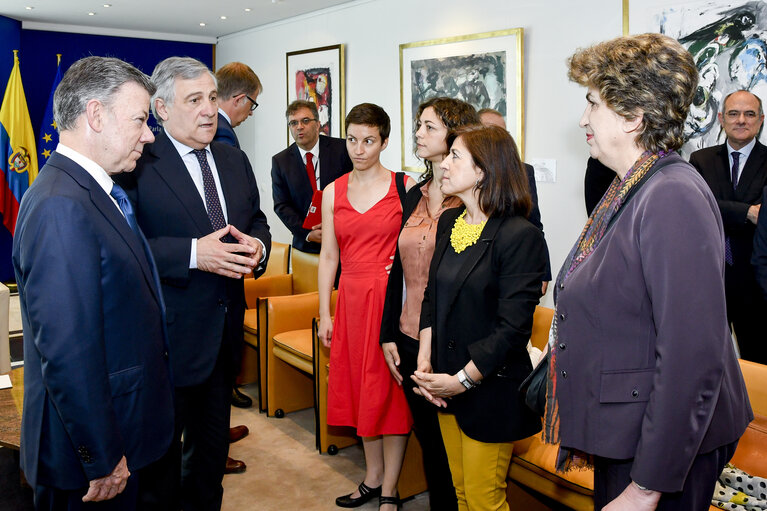 Снимка 4: Official visit of the President of Colombia to the European Parliament in Strasbourg - Meeting with the Political Group chairs