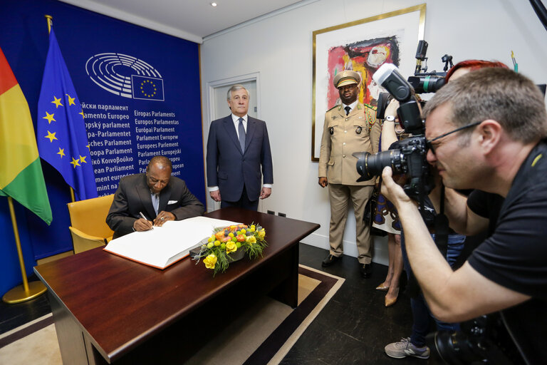 Fotografi 5: Official visit of the President of Guinea.Bilateral meeting