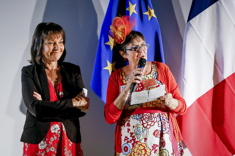 Photo 28: Fashion show at the EP in Strasbourg from different French schools: - Lycée Camille Claudel, Ecole Ambassadrice de Lyon- Lycée Claude Bernard de Villefranche- Lycée de la Coiffure de Lyon- Fondation la Mâche de Lyon- Lycée Paul Lapie de Lunéville- Lycée Sainte Marie de Saint-Etienne