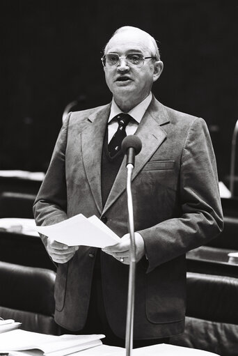 The delegue Hans-Jurgen KLINKER during a session in Luxembourg in October 1978.