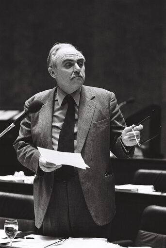 Foto 1: The delegue Michael Norman SHAW during a session in Luxembourg in October 1978.