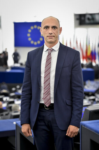 Photo 6 : Razvan POPA in the EP in Strasbourg