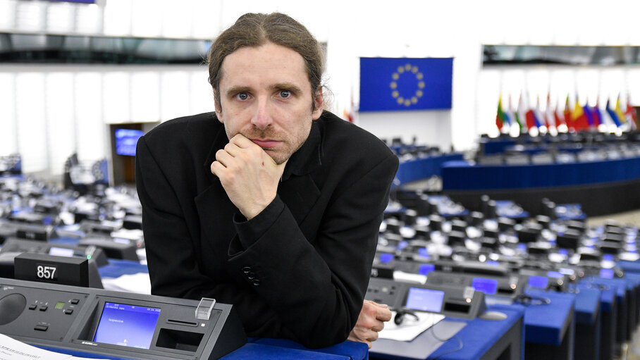 Dobromir SOSNIERZ in the European Parliament in Strasbourg